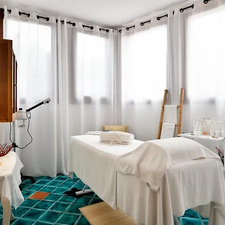 Aparthotel Baia Caddinas Clubresidence 4*