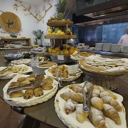 Lejlighedshotel Baia Caddinas Clubresidence