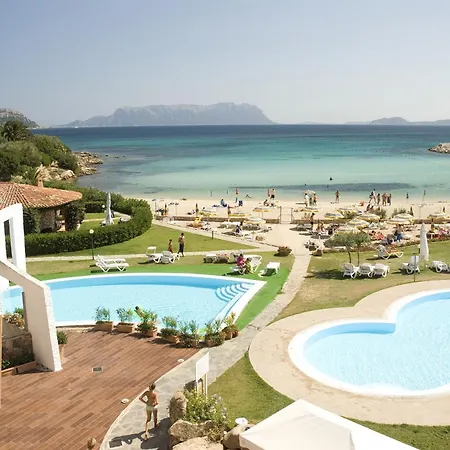 Ξενοδοχείο με διαμερίσματα Baia Caddinas Clubresidence Golfo Aranci