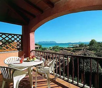 Baia Caddinas Clubresidence Aparthotel 4*