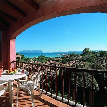Apart Otel Baia Caddinas Clubresidence 4*