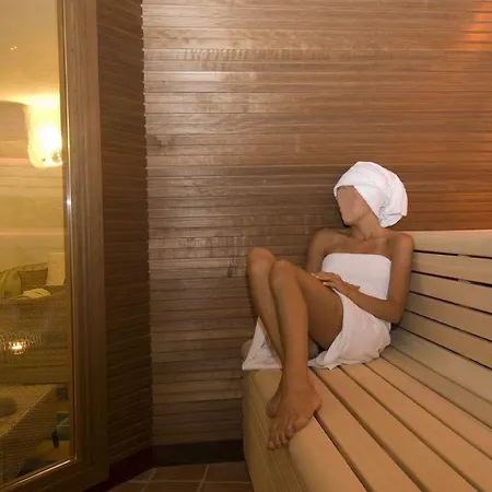 Baia Caddinas Clubresidence Apart Otel Golfo Aranci