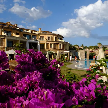 Baia Caddinas Clubresidence Lägenhetshotell 4*