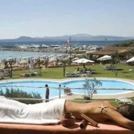 Baia Caddinas Clubresidence Golfo Aranci