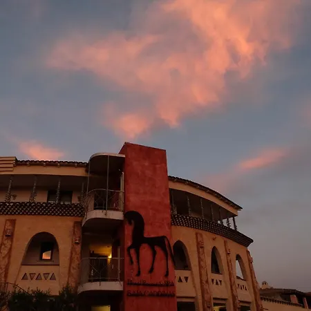 Baia Caddinas Clubresidence Aparthotel 4*