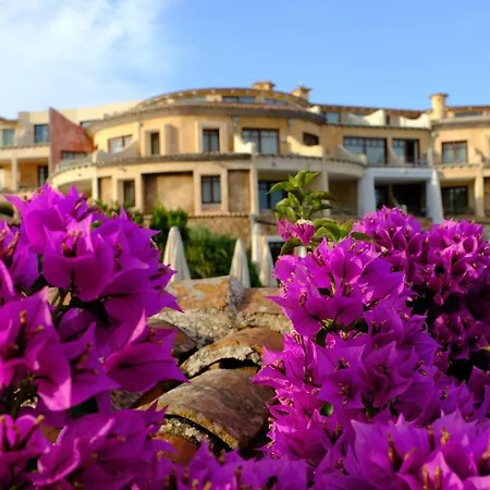 Aparthotel Baia Caddinas Clubresidence