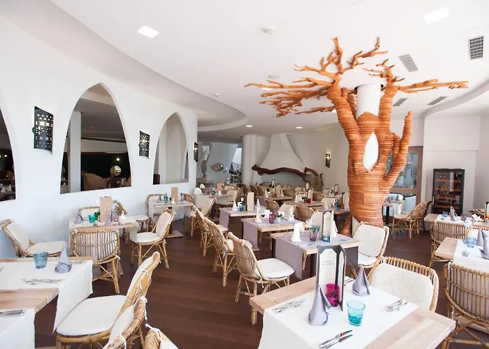 Baia Caddinas Clubresidence Lägenhetshotell Golfo Aranci